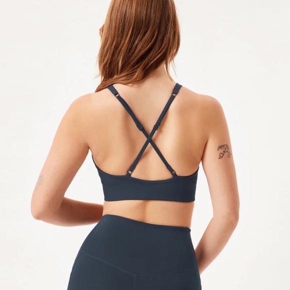 Girlfriend Collective Topanga Halter Bra - Picture 4 of 7